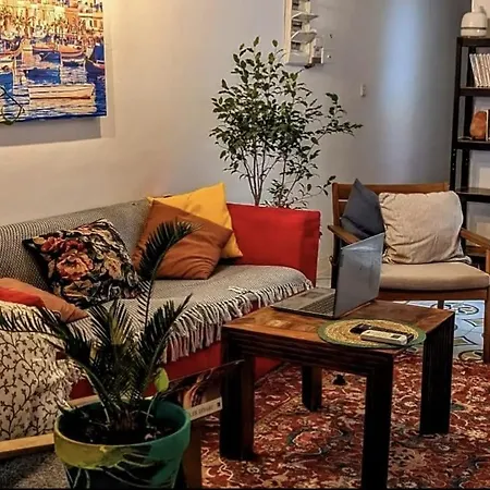 Quiet Twin With Private Bathroom, Not Ensuite * Sliema