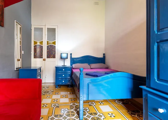 Quiet Double, Twin Or Triple With Private Bathroom, Not Ensuite 4* Sliema